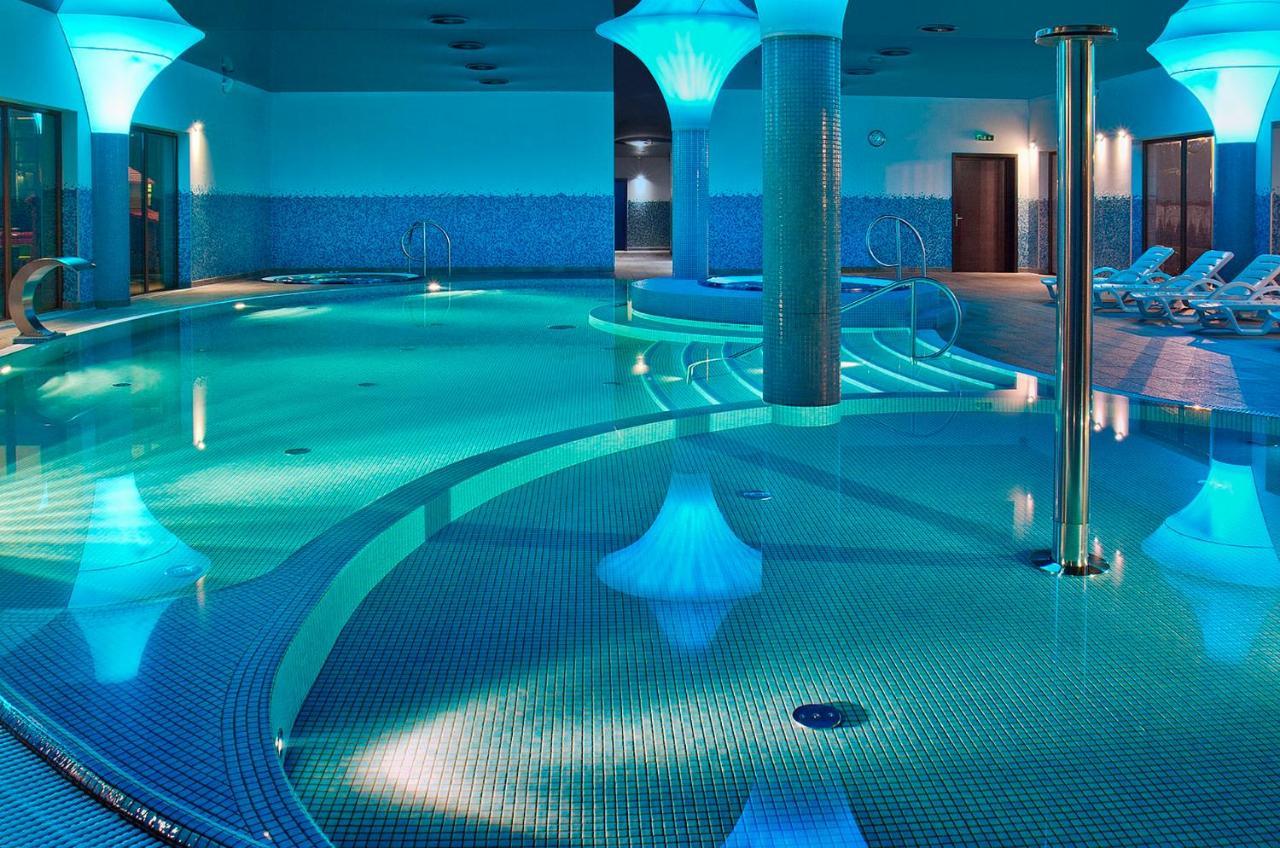 Hotel Arkas Prószków Extérieur photo