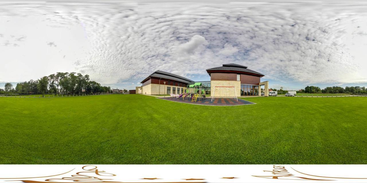 Hotel Arkas Prószków Extérieur photo