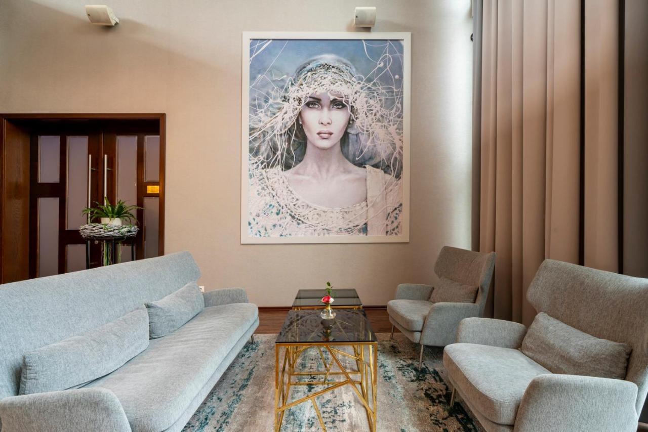 Hotel Arkas Prószków Extérieur photo